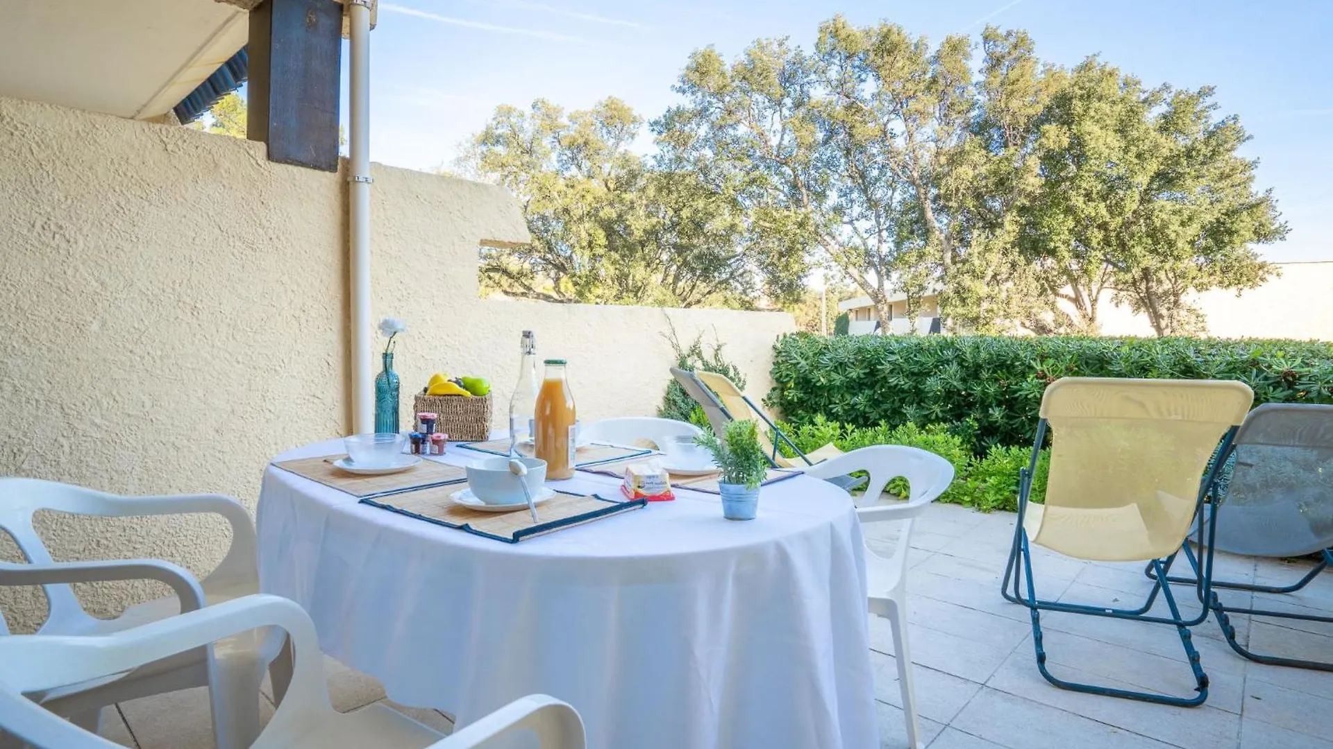 Apartment Les Louvans-2 By Interhome Saint Aygulf 0*,