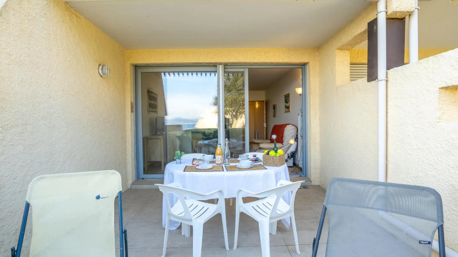 Apartment Les Louvans-2 By Interhome Saint Aygulf