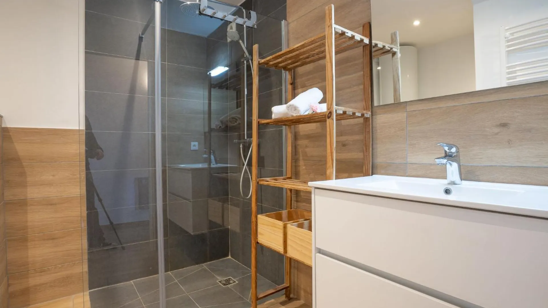 Apartment Les Louvans-2 By Interhome Saint Aygulf
